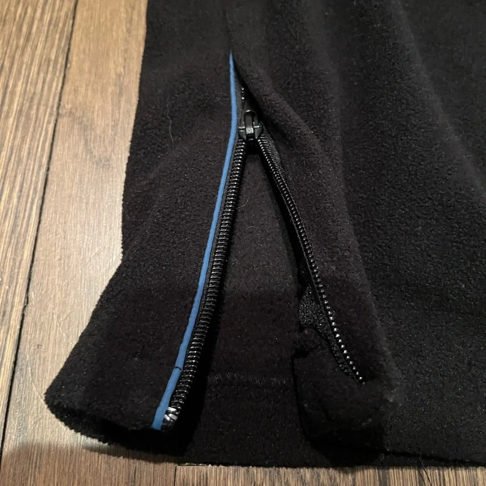 EUC Reebok Sweatpants